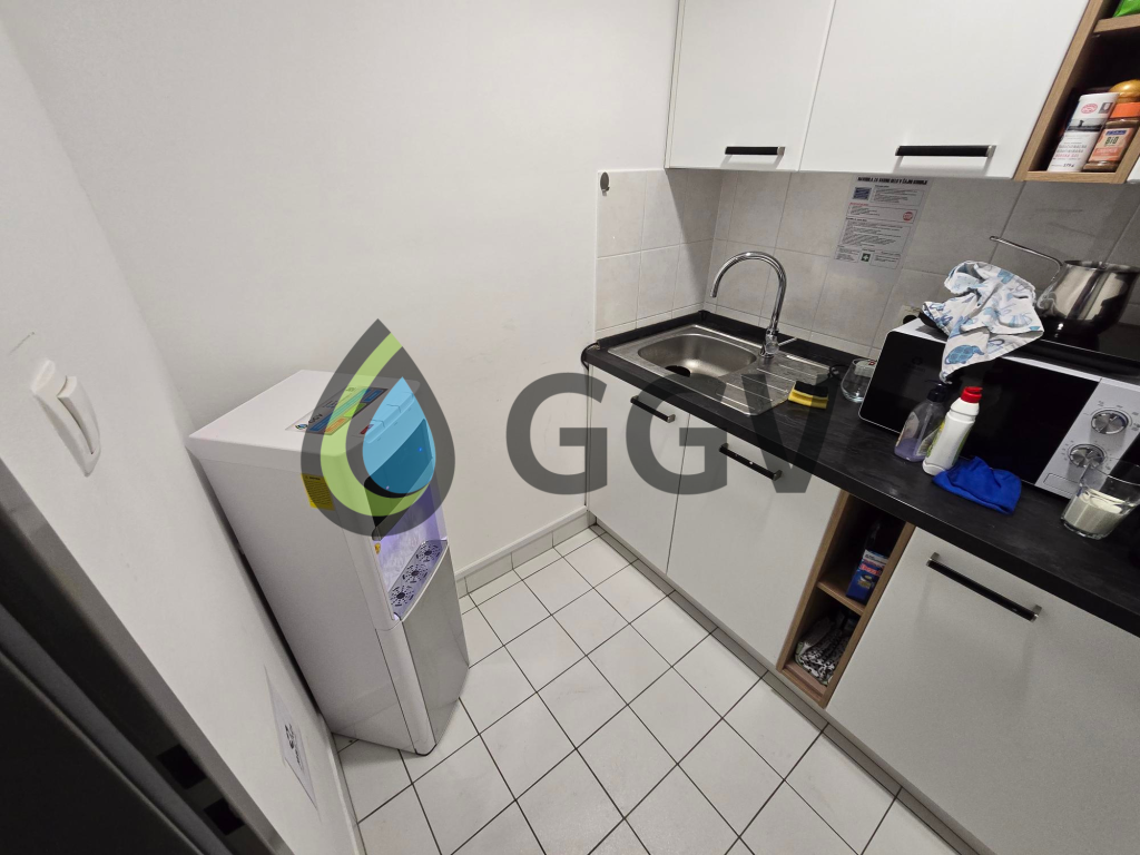 Aparat za vodo Simple